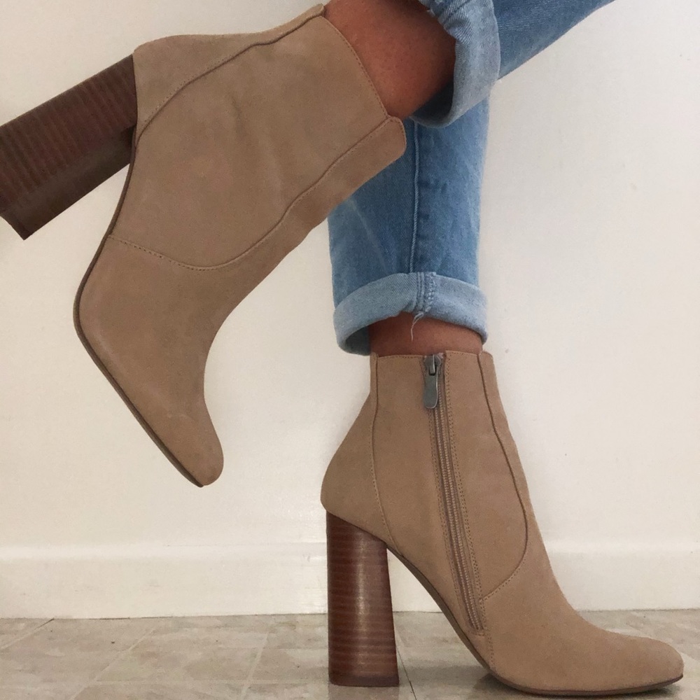 Steve Madden Tan Close Toed Booties
